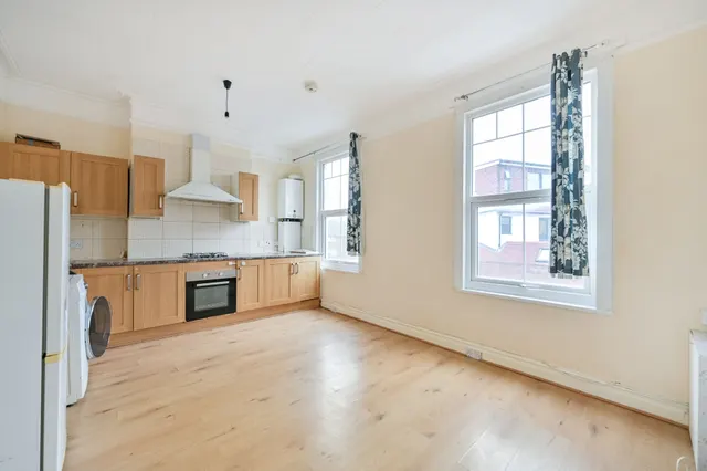 New Malden, KT3, photo 2