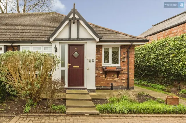 Yew Tree Drive, Nantwich, CW5, photo 1