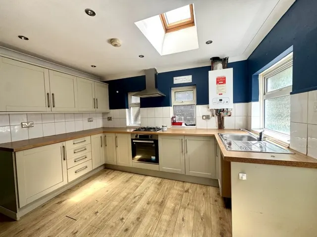 Greys Place, Merthyr Vale, CF48, photo 3