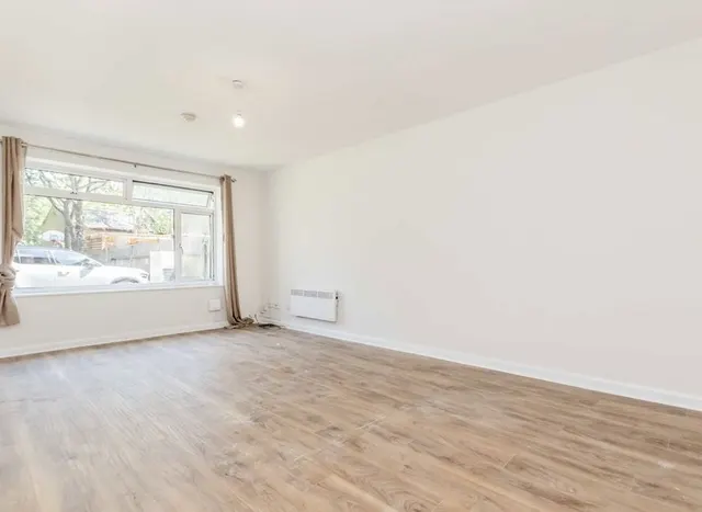 Amity Grove, West Wimbledon, SW20, photo 3