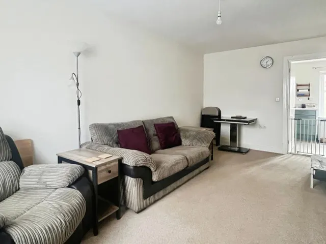 Jasmine Crescent, Holbeach, PE12, photo 2