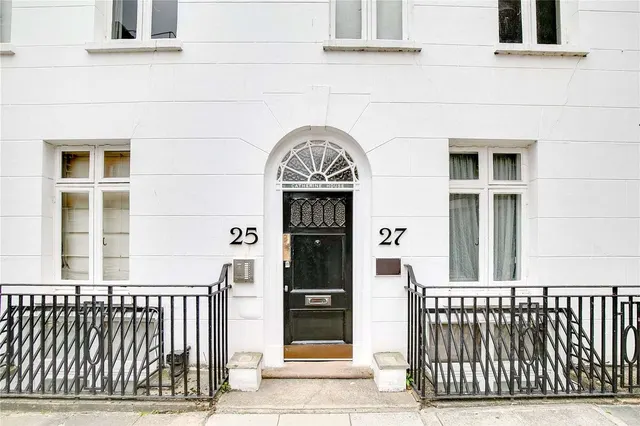 Photo 3 — Catherine House, 25-27 Catherine Place, Westminster, London, SW1E 6DU