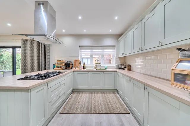 Church Road, Uxbridge, UB8, photo 3