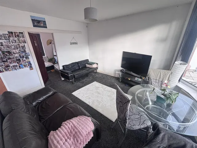 Weld Road, Ladybarn, M20, photo 3