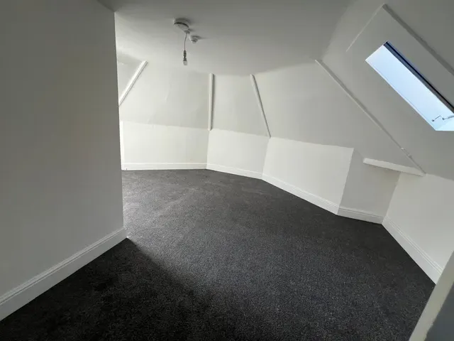 Franklins Lodge, Boston, PE21, photo 2