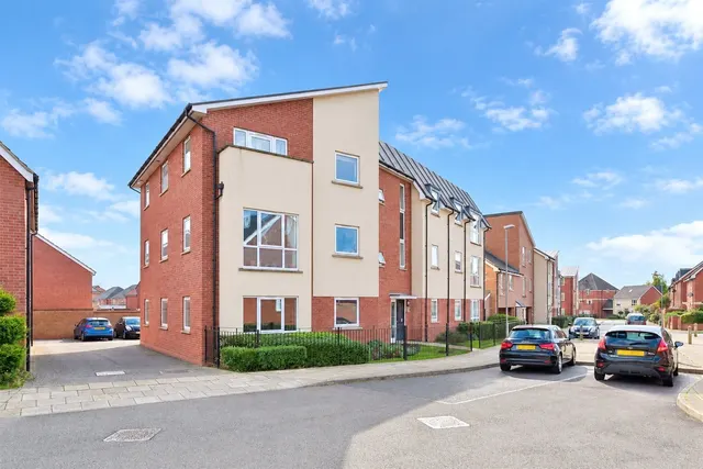 Timken Way North, Northampton, NN5, photo 1