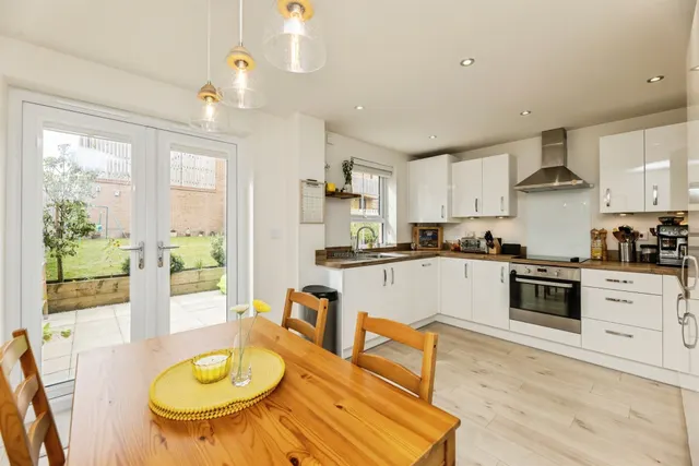 Photo 3 — Paddock Rise, East Ardsley, Wakefield