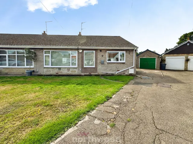 Park Crescent, Thorne, DN8, photo 1
