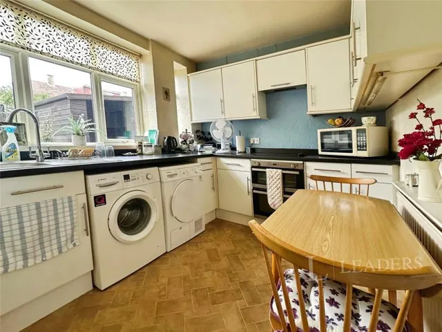Lushes Road, Loughton, IG10, photo 3