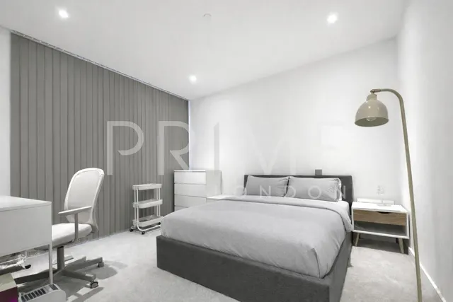 Hampton Tower, South Quay Plaza, E14, photo 2