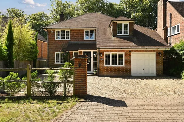 Oak Bank, Lindfield, RH16, photo 1