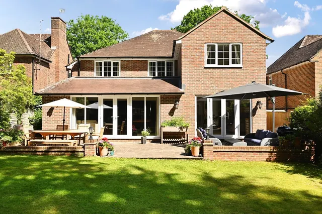 Oak Bank, Lindfield, RH16, photo 2