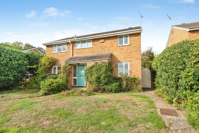 Page Hill Avenue, Buckingham, MK18, photo 1
