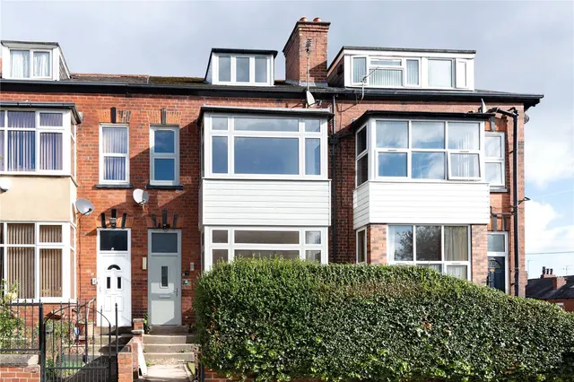 Grange Avenue, Leeds, LS7, photo 1