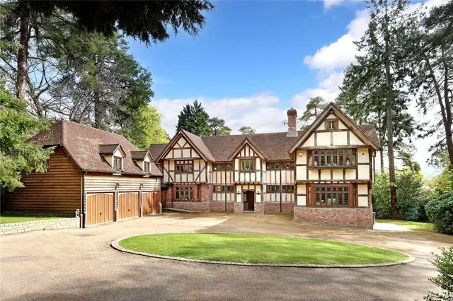 Wentworth Estate, Callow Hill, Virginia Water, Surrey, GU25 4LD, photo 1