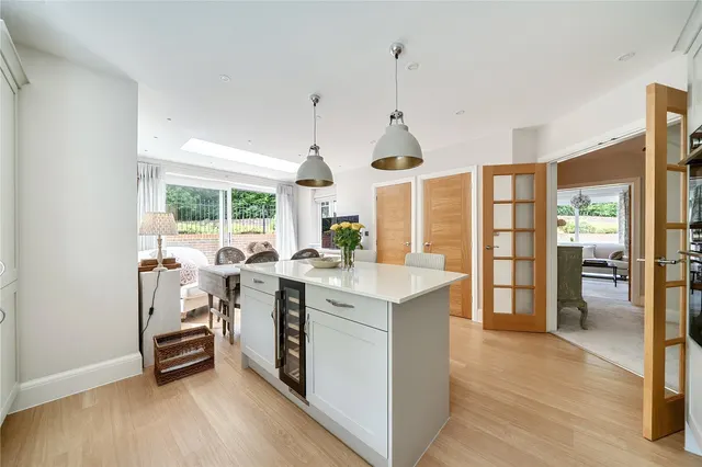 Church Lane, Haslemere, GU27, photo 2