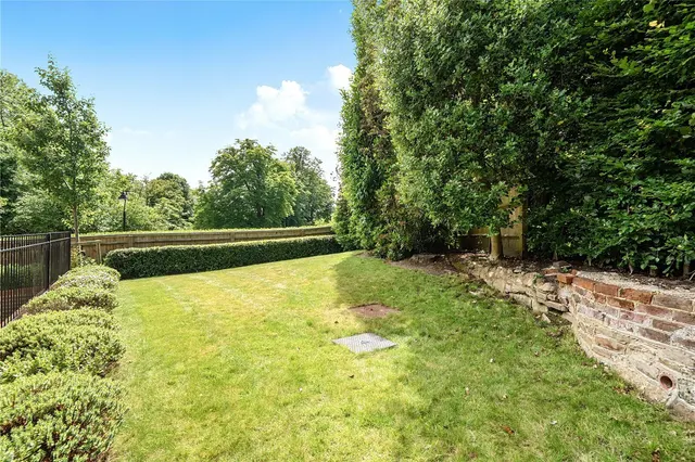 Church Lane, Haslemere, GU27, photo 3