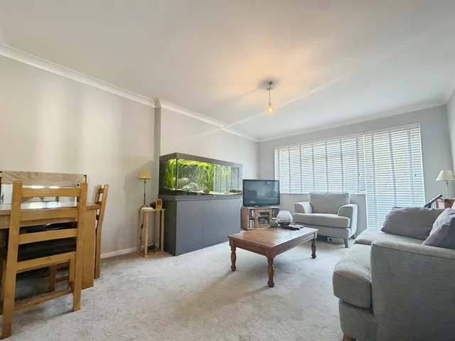 Photo 3 — West Heath Road, Farnborough, Hampshire, GU14 8PD