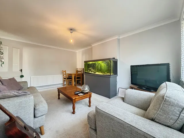 Photo 2 — West Heath Road, Farnborough, Hampshire, GU14 8PD