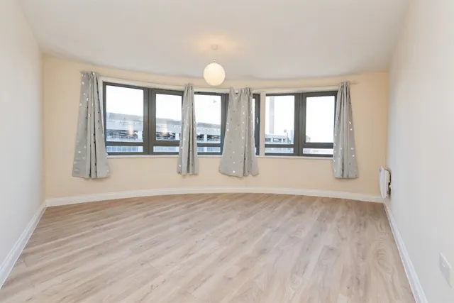 Loates Lane, Watford, WD17, photo 1