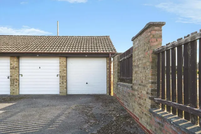 Photo 2 — Heron Way, Abbeydale, Gloucester, Gloucestershire, GL4