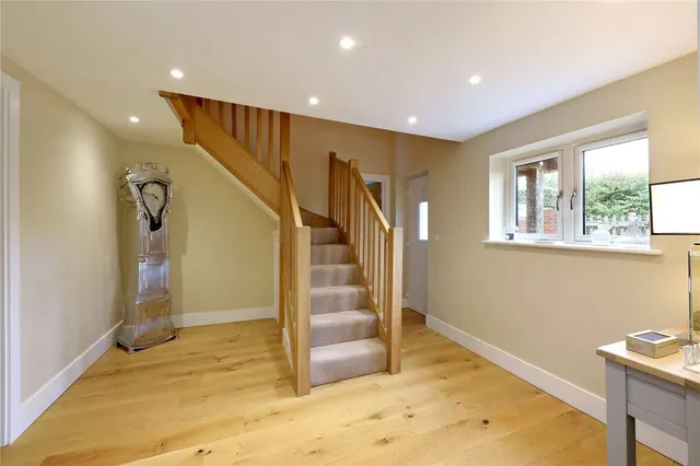 Ledgemore Lane, Great Gaddesden, HP2, photo 3