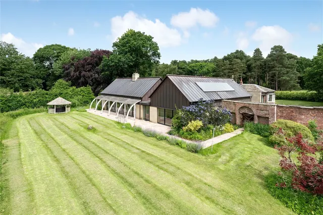 Mill Lane, Adlington, SK10, photo 3
