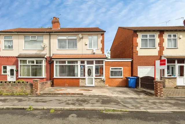 Woodhall Road, Stockport, Greater Manchester, SK5, photo 1