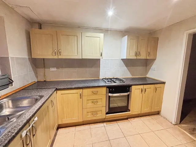 Appledore, Bracknell, RG12, photo 3