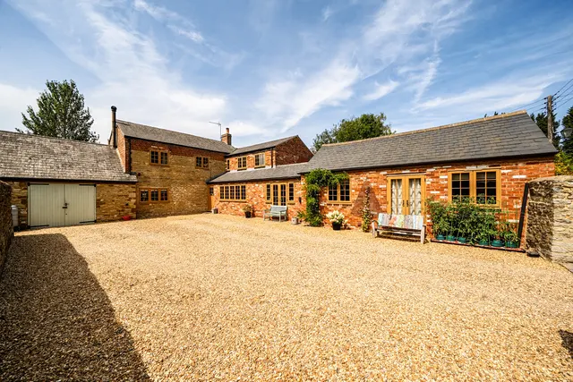 Station Road, Aynho, OX17, photo 1