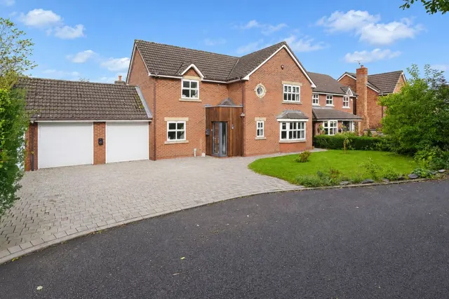 Merlin Close, Heapey, PR6, photo 1