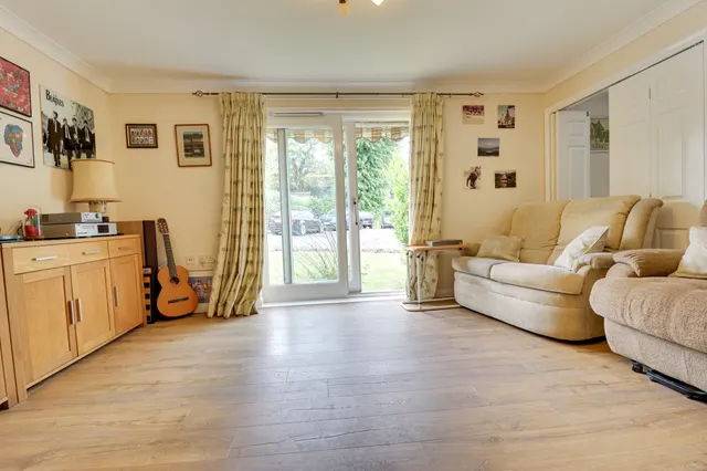 Orchard Lea, Sawbridgeworth, CM21, photo 2