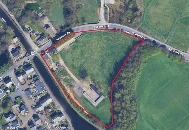 Apperley Road, Apperley Bridge, photo 2