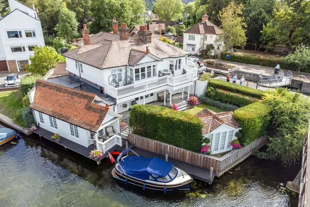 Mill Road, Marlow, SL7, photo 1