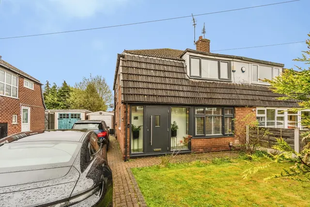 Green Walk, Gatley, Cheadle, Greater Manchester, SK8, photo 1