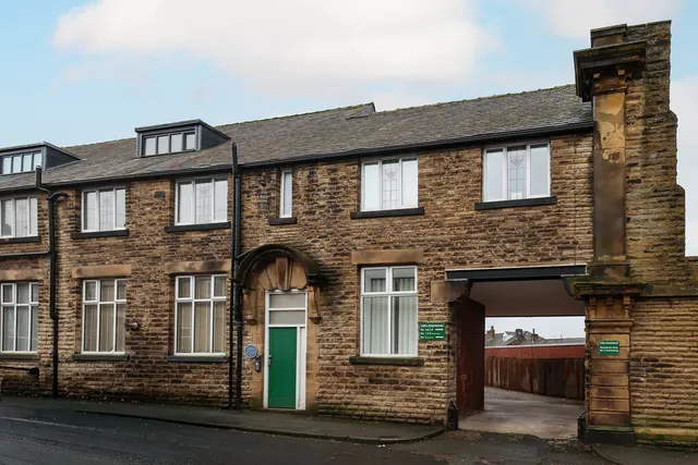 Leah Street, Littleborough OL15 9BS, photo 1