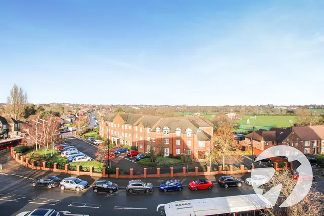 Grove Park Road, London, SE9, photo 1