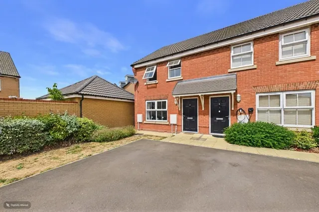 Humbrills Close, Warboys, PE28, photo 1