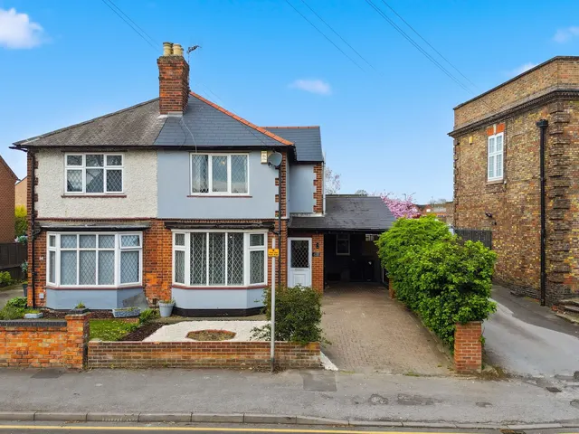 Arnot Hill Road, Arnold, photo 1