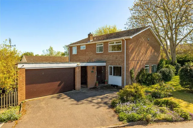 Ivy Field, Barton, Cambridge, Cambridgeshire, CB23 7BJ, photo 1