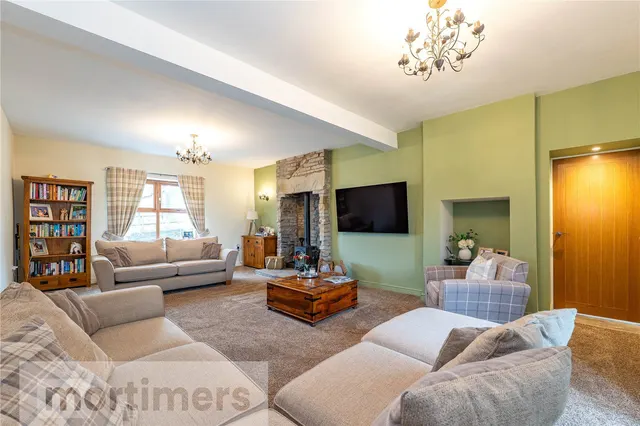Cross Edge, Oswaldtwistle, BB5, photo 2