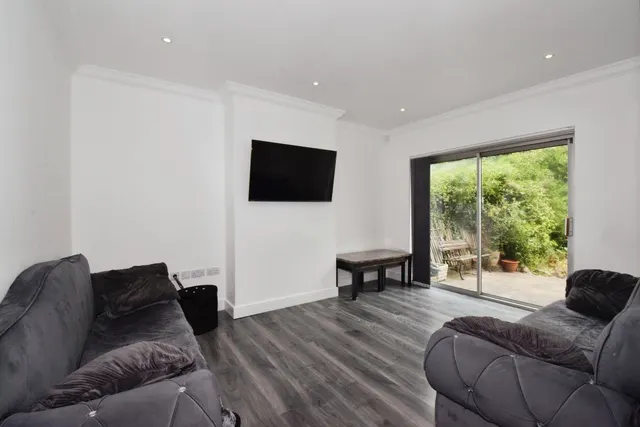 Orchard Road, Leicester, LE4, photo 3