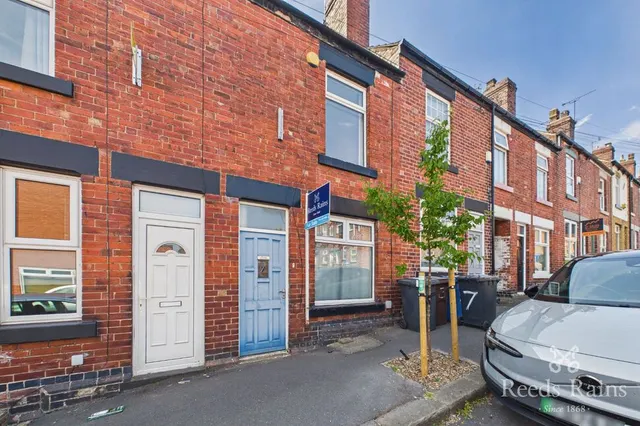 Warwick Street, Sheffield, S10, photo 1