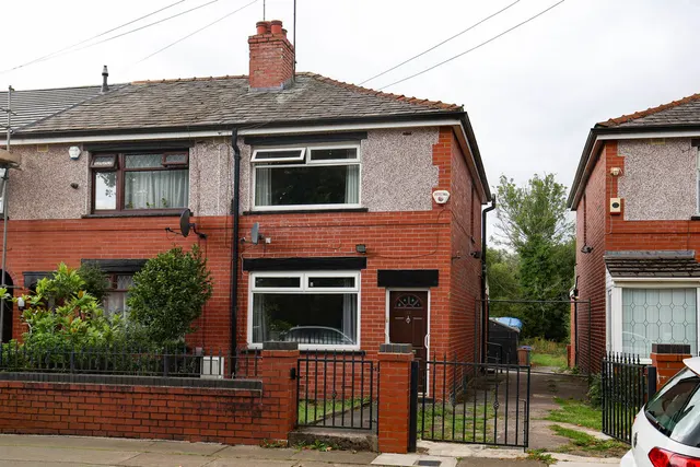 Park Road, Rochdale OL12 9BJ, photo 1