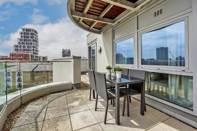 Photo 2 — Bridges Court Road, London, SW11