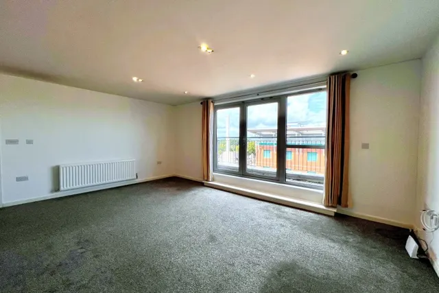 Church Street East, Woking, GU21, photo 3