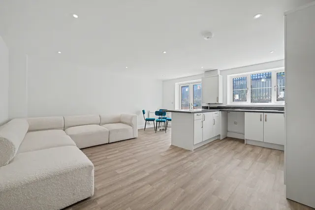 Photo 3 — Apartment 4, Alison Murphy House, Macdonald Road, Wyken, Coventry, CV2