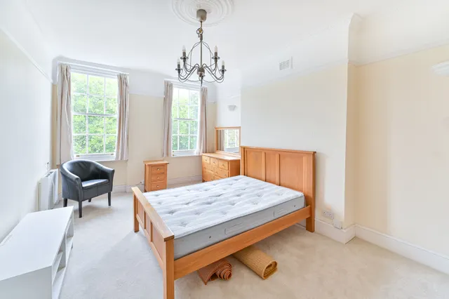 Photo 3 — Flat 8, 184 Camberwell Grove, London
