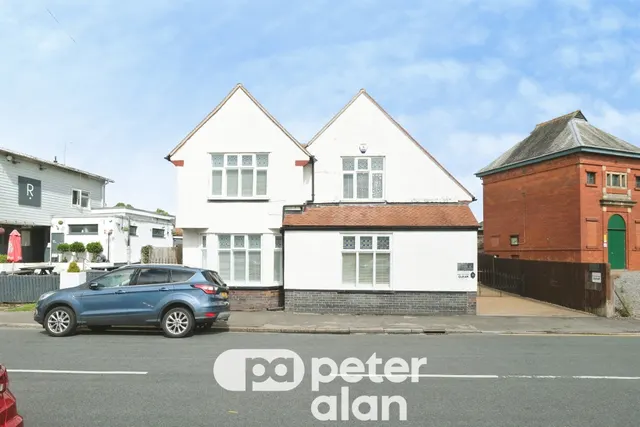 Ridgeway Avenue, Newport, NP20, photo 1
