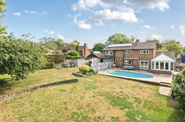 Otterbourne Road, Compton, SO21, photo 1